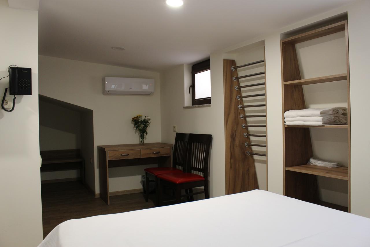 Boutique Hotel 32 Batumi Luaran gambar