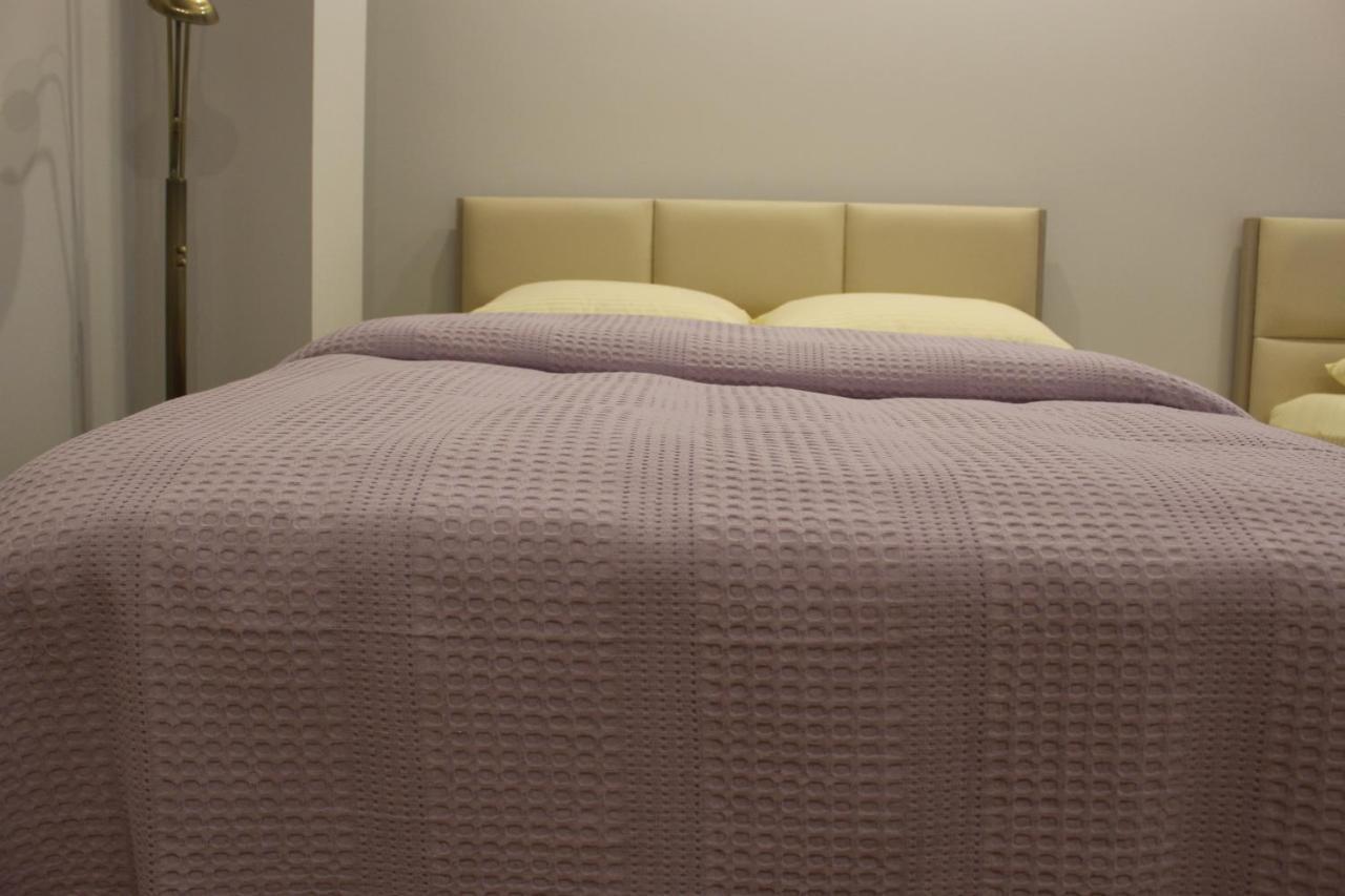 Boutique Hotel 32 Batumi Luaran gambar